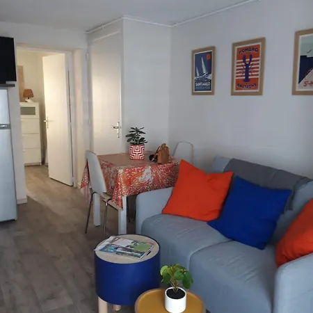 Bel Appartement St Malo Avec Jardin A 2 Pas De La Plage Sillon Saint-Malo Exterior foto
